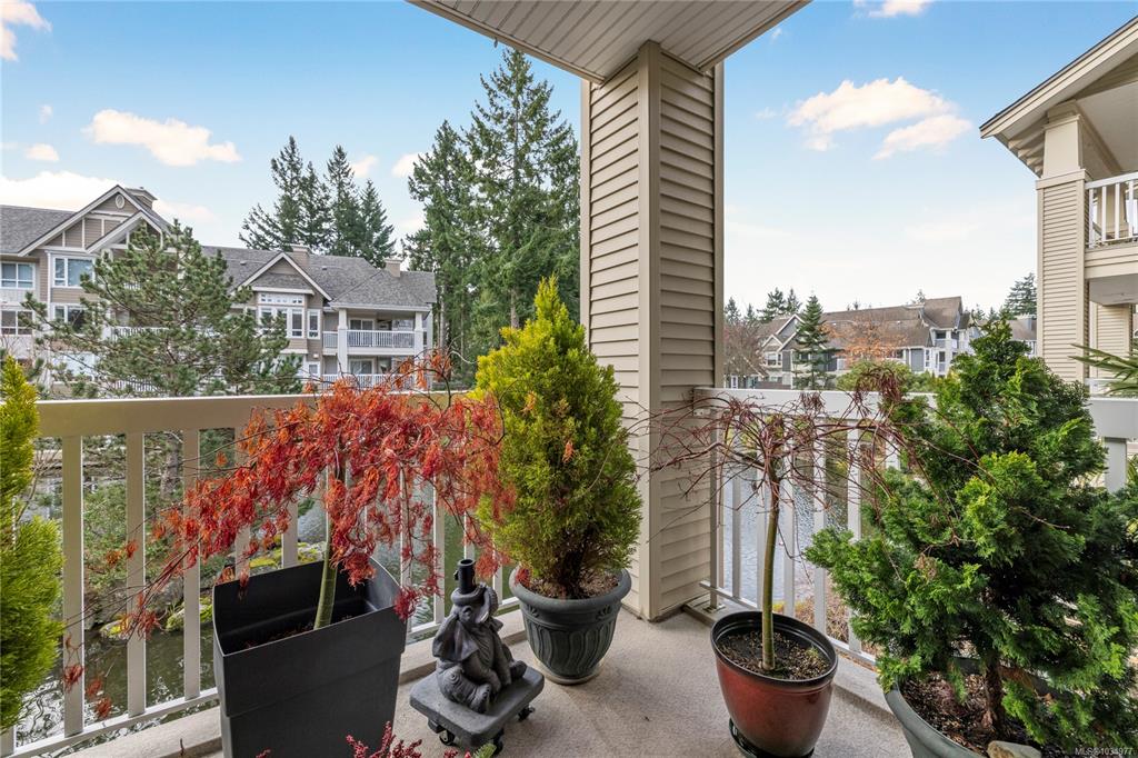 Fifth View of 5625 Edgewater Lane, Nanaimo, BC, V9T 6K1