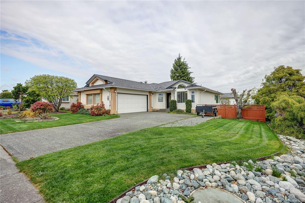 6254 Waterbury Rd, 1034980, BC,