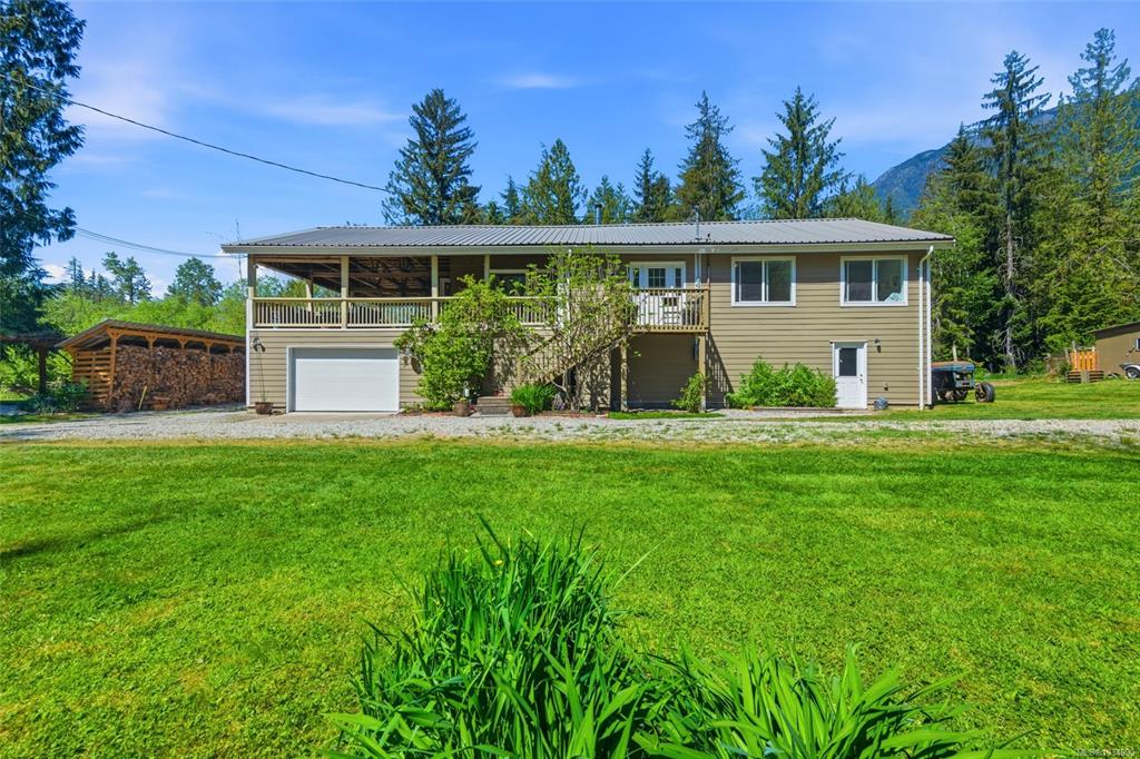 8445 Meshers Rd, 1034990, BC,