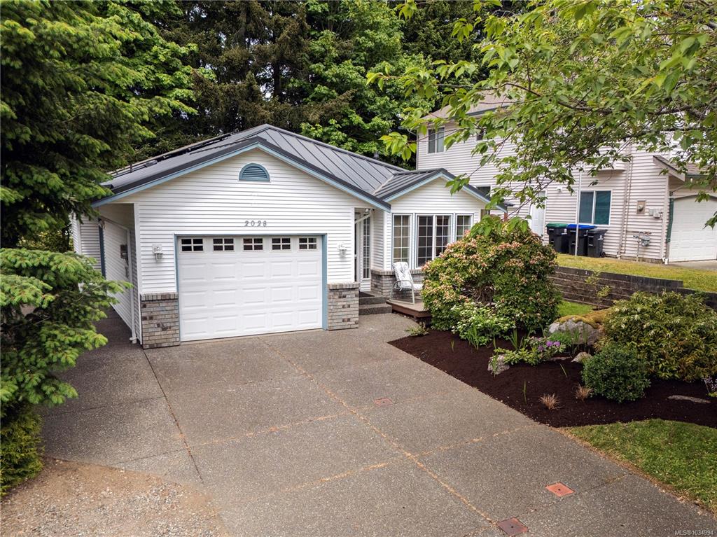 2028 Anna Pl, 1034994, BC,