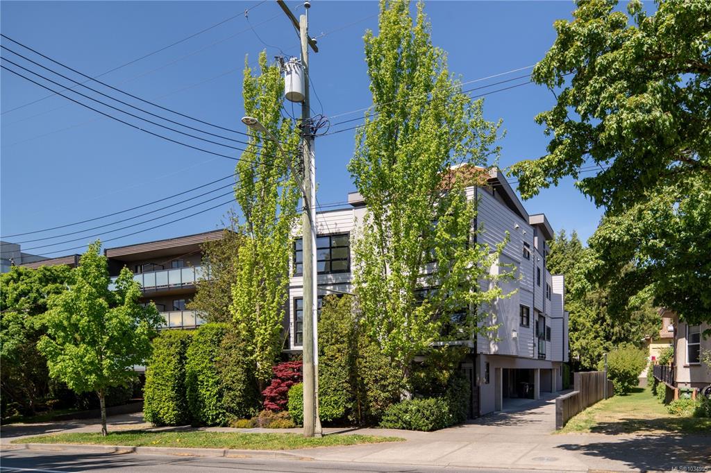 Second View of 1234 Johnson St, Victoria, BC, V8V 3P1