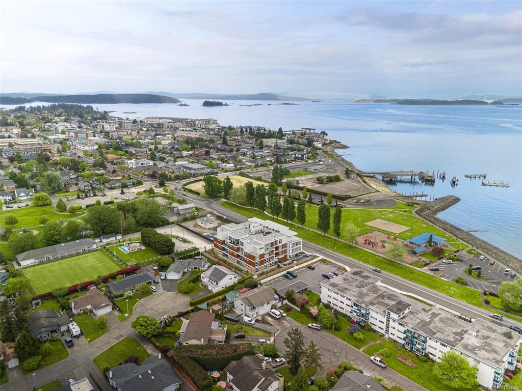9570 Fifth St, 1034996, BC,