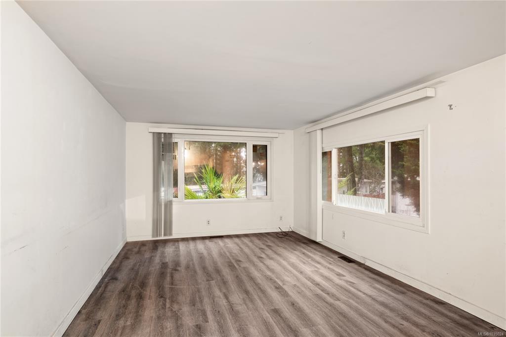 Third View of 2500 Florence Lake Rd, Langford, BC, V9B 4H2