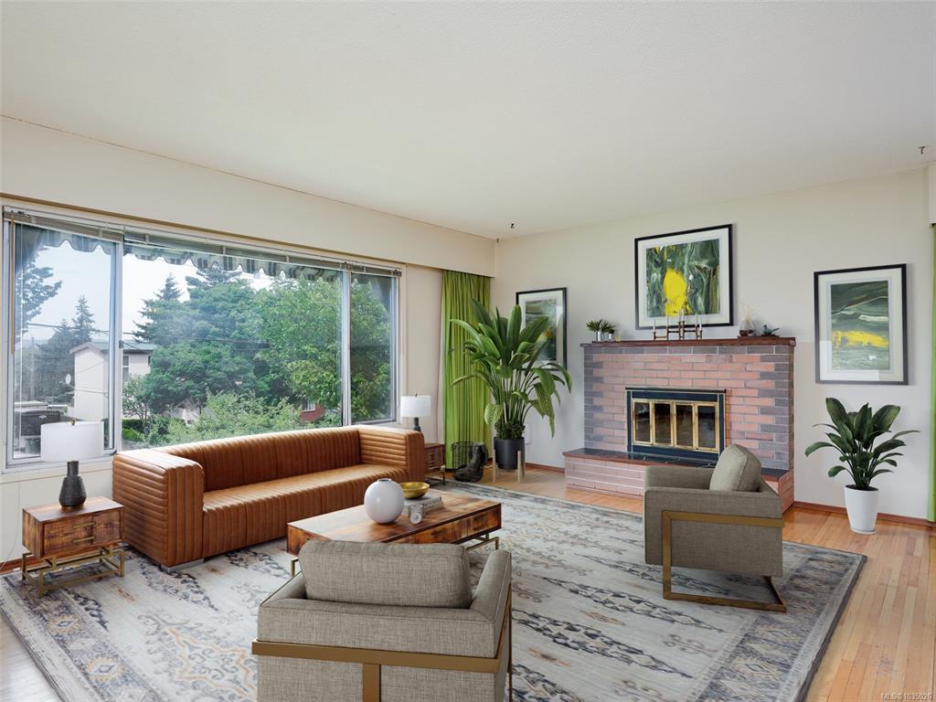 Third View of 3131 Yew St, Victoria, BC, V8X 1M7