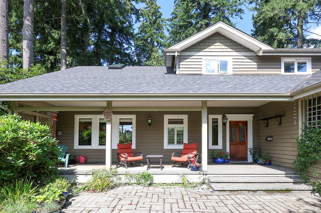 Fifth View of 789 3rd St, Courtenay, BC, V9N 1E9