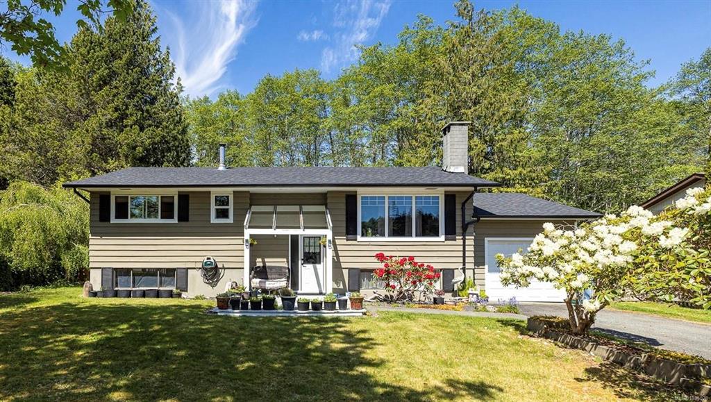 Second View of 7435 Thunderbird Way, Port Hardy, BC, V0N 2P0