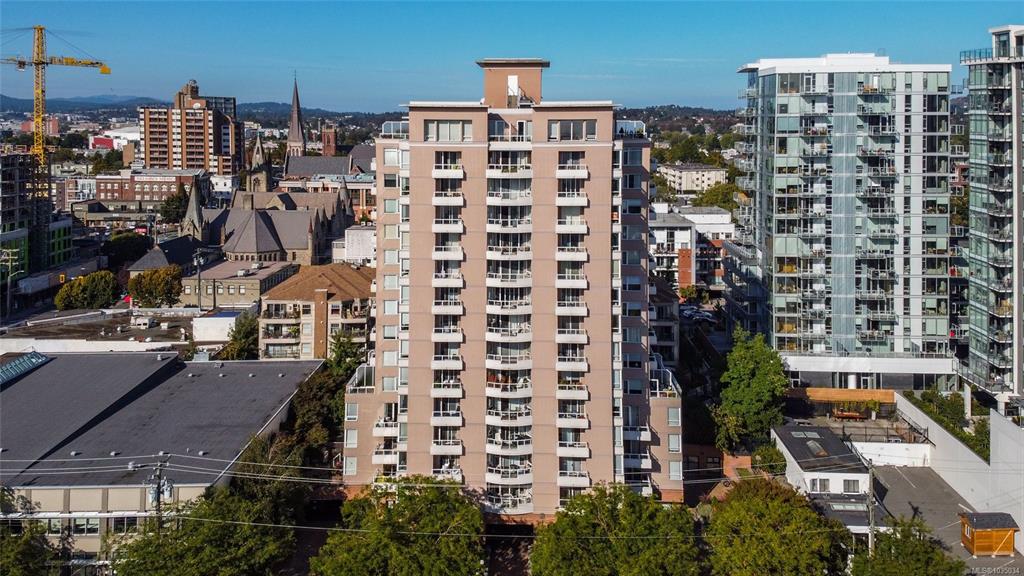 930 Yates St, 1035034, BC,
