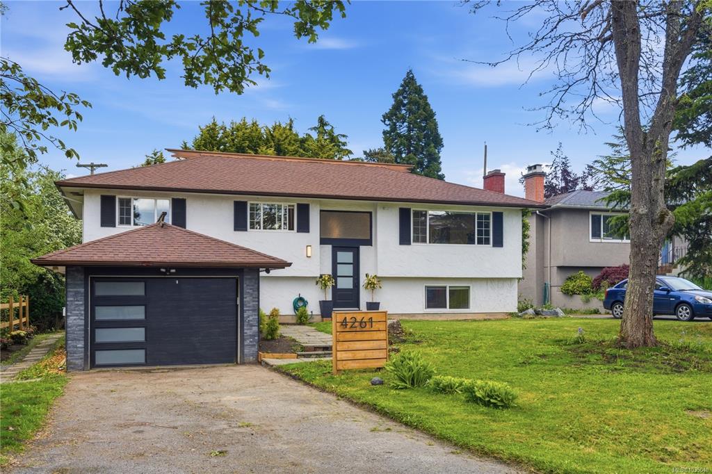 Third View of 4261 Carey Rd, Saanich, BC, V8Z 4H1