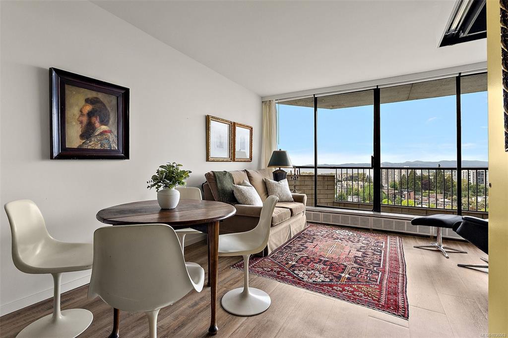 Fourth View of 620 Toronto St, Victoria, BC, V8V 1P7
