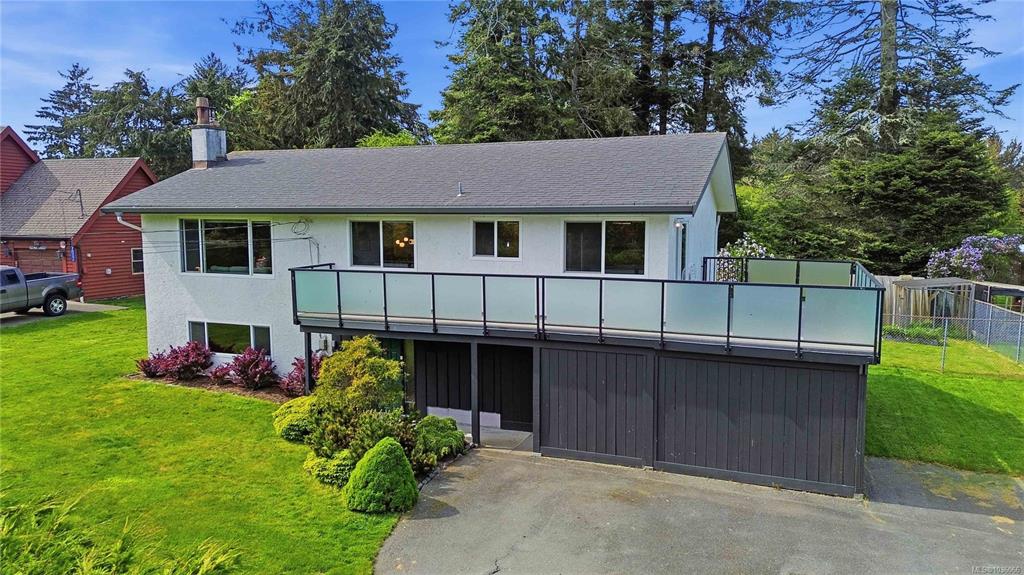 7030 Deerlepe Rd, 1036066, BC,