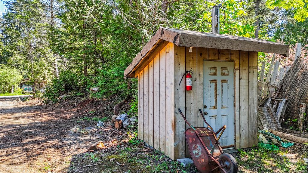 Fifth View of 3250 Gunpowder Trail, Hornby Island, BC, V0R 1Z0