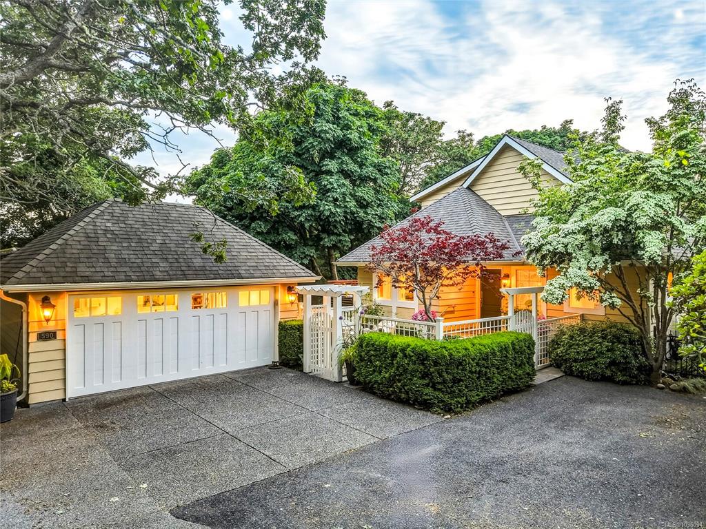 590 Island Rd, 1036094, BC,