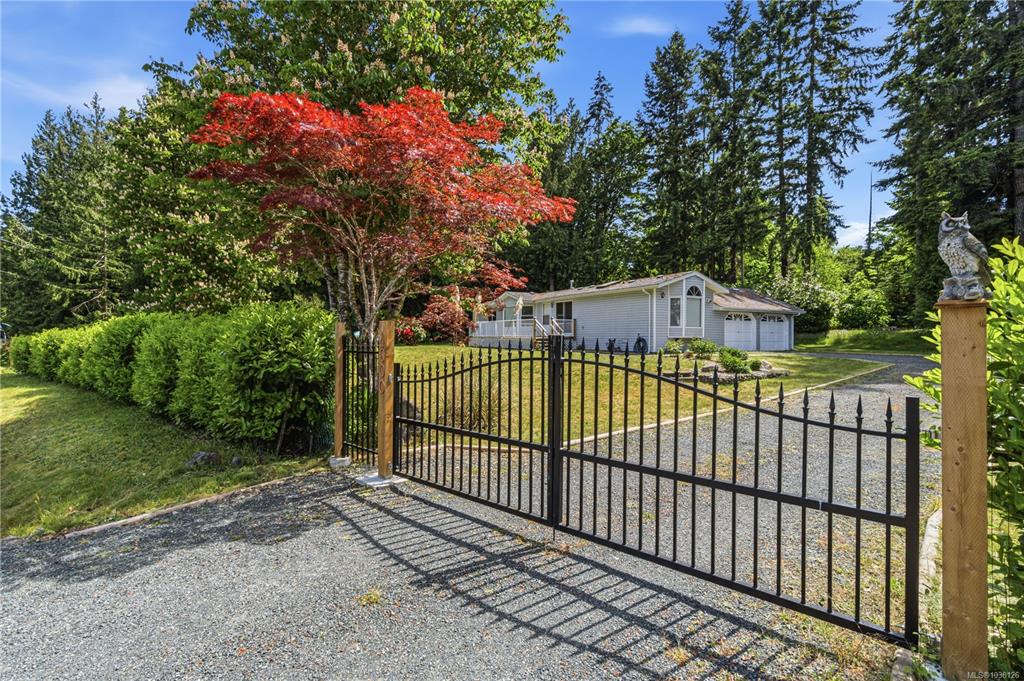 4600 Thompson Clarke Dr E, 1036126, BC,