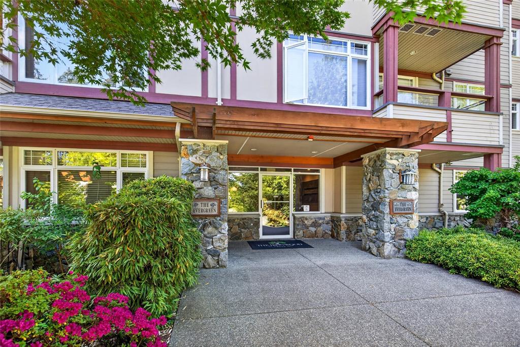 Third View of 1115 Craigflower Rd, The Ironwood, Esquimalt, BC, V9A 7R1