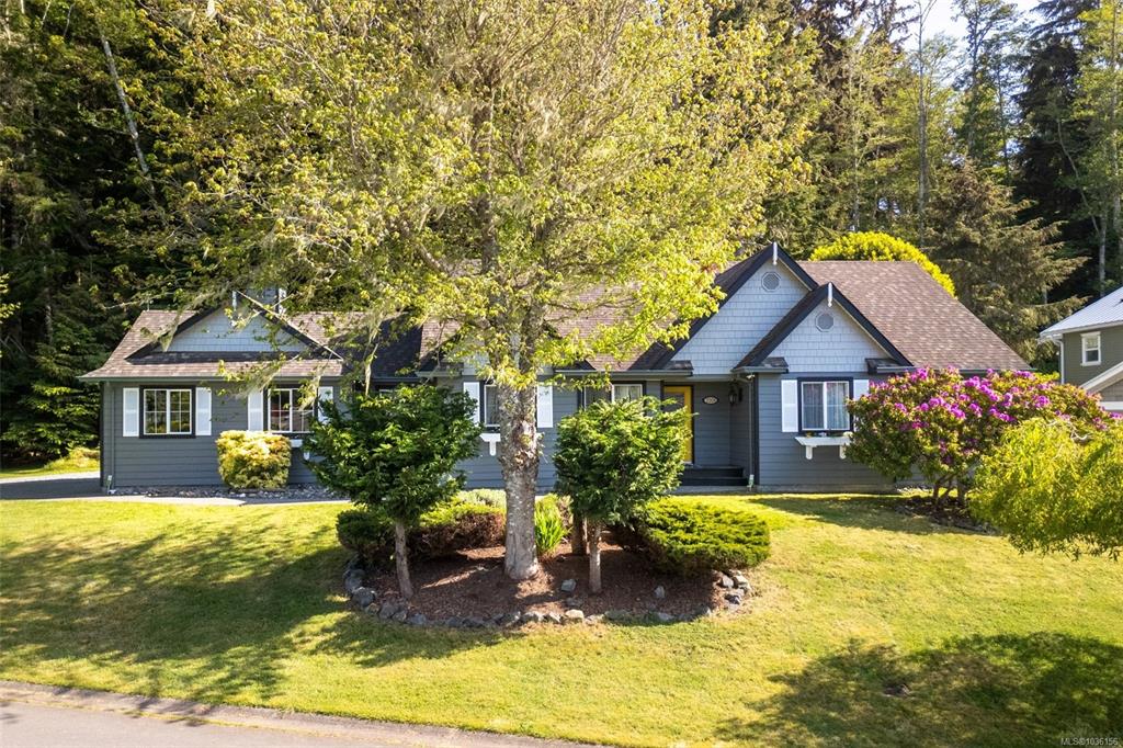 Second View of 7201 Austins Pl, Sooke, BC, V9Z 0T1