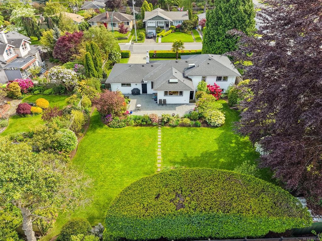 Fourth View of 2090 Mcneill Ave, Oak Bay, BC, V8S 2X8