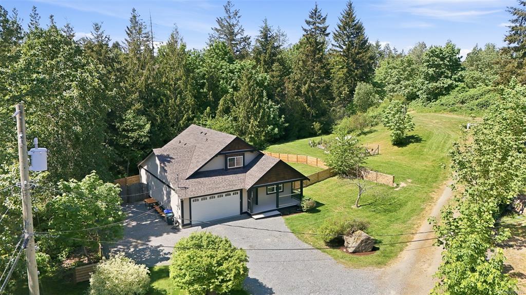 Second View of 1940 Woodridge Rd, Nanaimo, BC, V9X 1M2