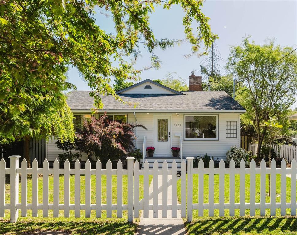1737 Amphion St, 1036202, BC,
