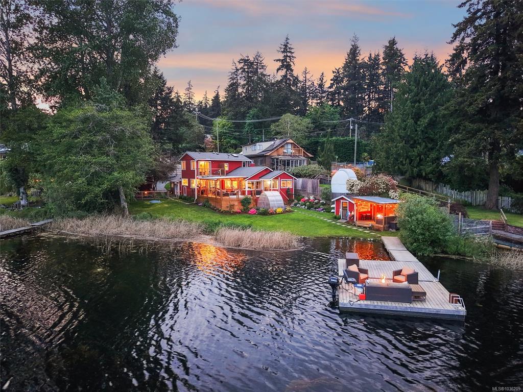 Second View of 4921 Prospect Ave, Saanich, BC, V9E 1J5