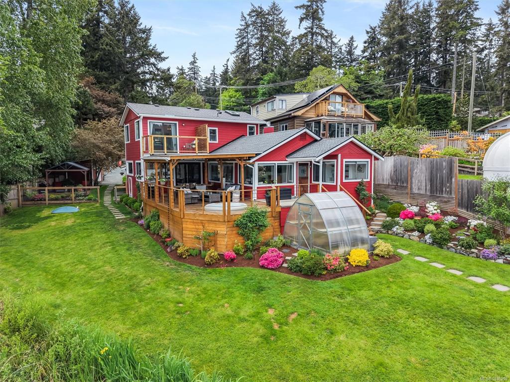 Third View of 4921 Prospect Ave, Saanich, BC, V9E 1J5