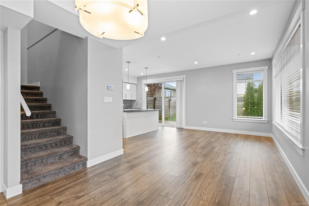 Fifth View of 327 Hilchey Rd, Premier Estates, Campbell River, BC, V9W 1P6