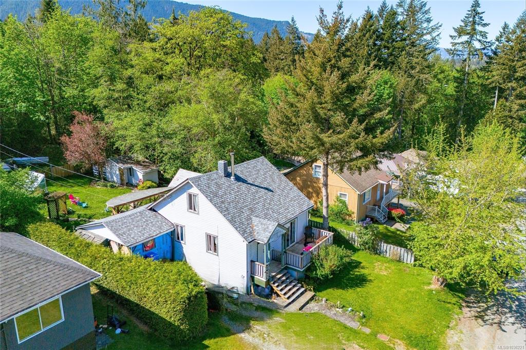 Fourth View of 44 Arbutus St W, Lake Cowichan, BC, V0R 2G0