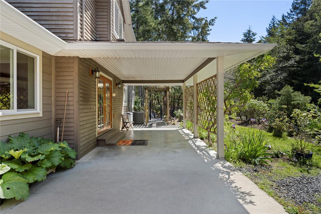 Fifth View of 2800 Boyd Dr, Nanoose Bay, BC, V9P 9E9