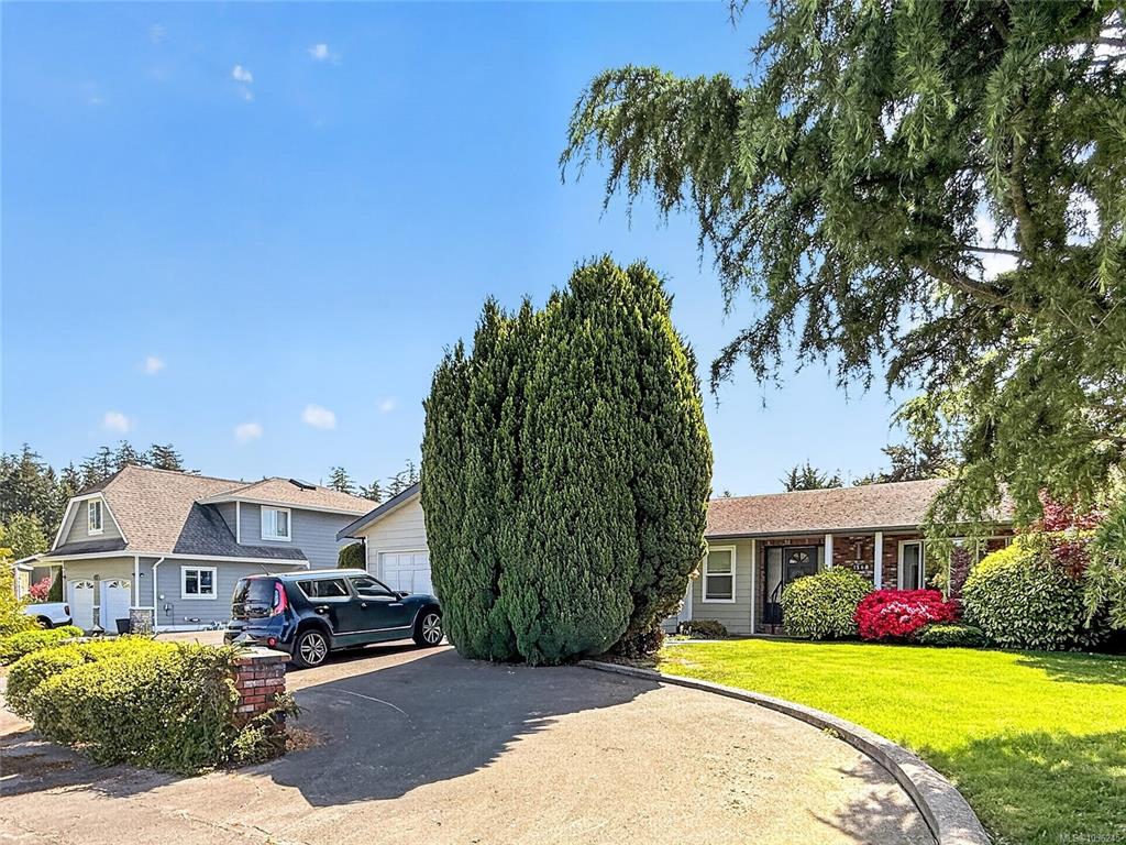 1568 Marine Cir, 1036245, BC,