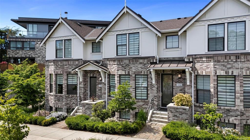 Second View of 1034 Pentrelew Pl, Bellewood Park, Victoria, BC, V8V 3L1