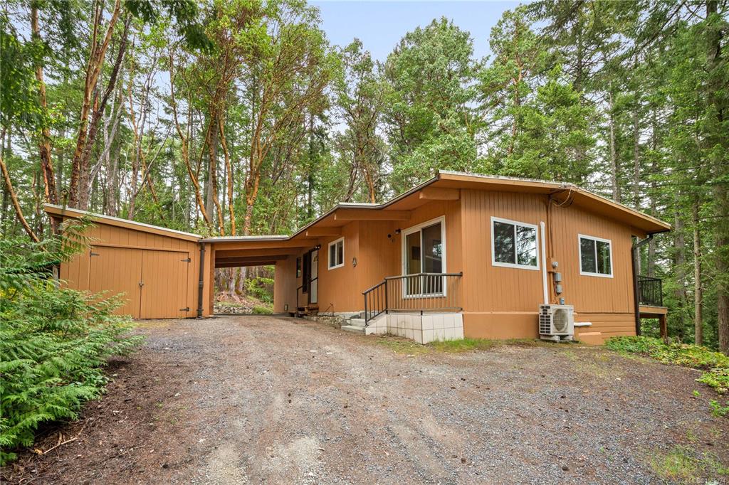 721 Noowick Rd, 1036274, BC,