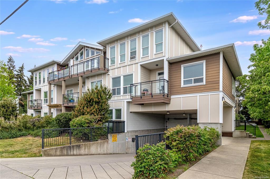 Fourth View of 938 Dunford Ave, Langford, BC, V9B 2S3