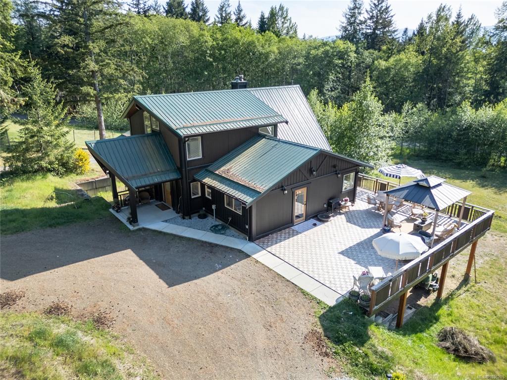 Fifth View of 2279 2281 Clark Rd, Courtenay, BC, V9J 1T1