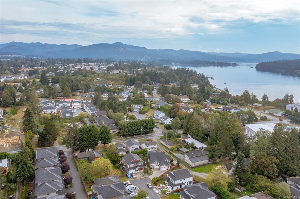Fifth View of 1914 Maple Ave S, Sooke, BC, V9Z 0N9