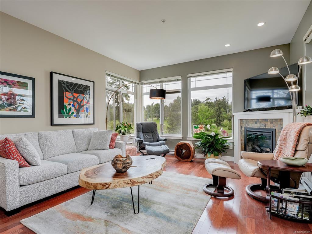 1115 Craigflower Rd, 1036305, BC,
