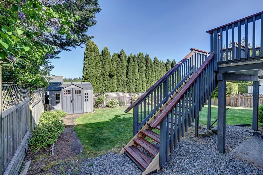 Fourth View of 5811 Tweedsmuir Cres, Nanaimo, BC, V9T 5Y6