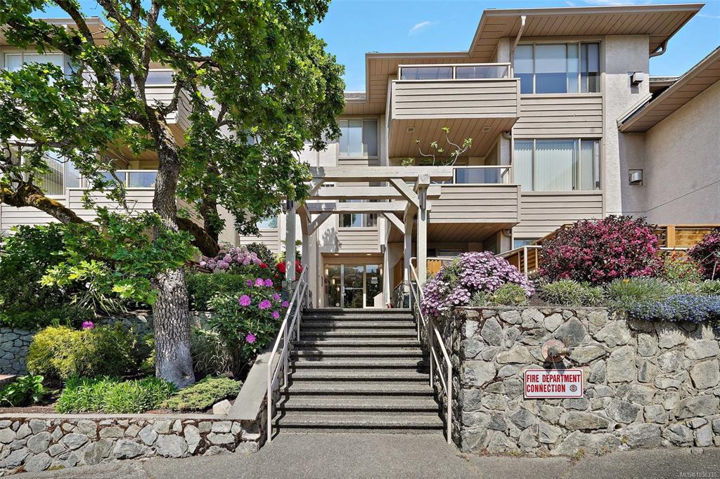 3400 Quadra St, 1036330, BC,