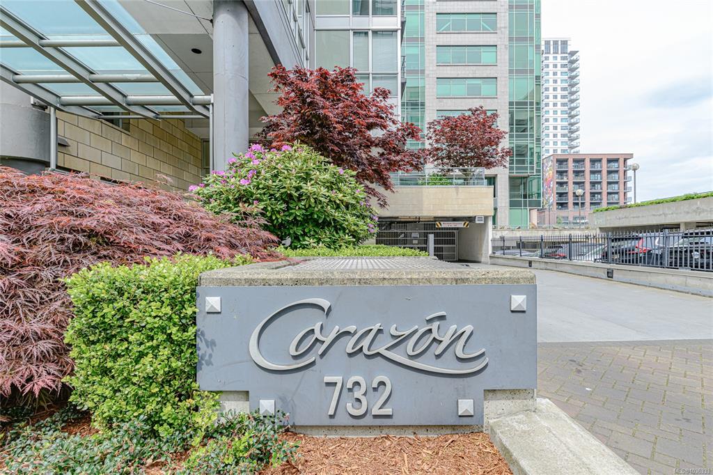 Second View of 732 Cormorant St, Corazon, Victoria, BC, V8W 1P8