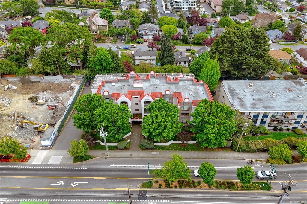 Third View of 873 Esquimalt Rd, Esquimalt, BC, V9A 3M5