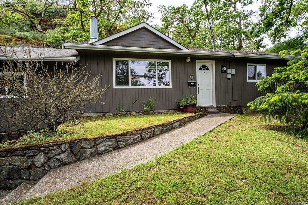 4120 Quadra St, 1036347, BC,