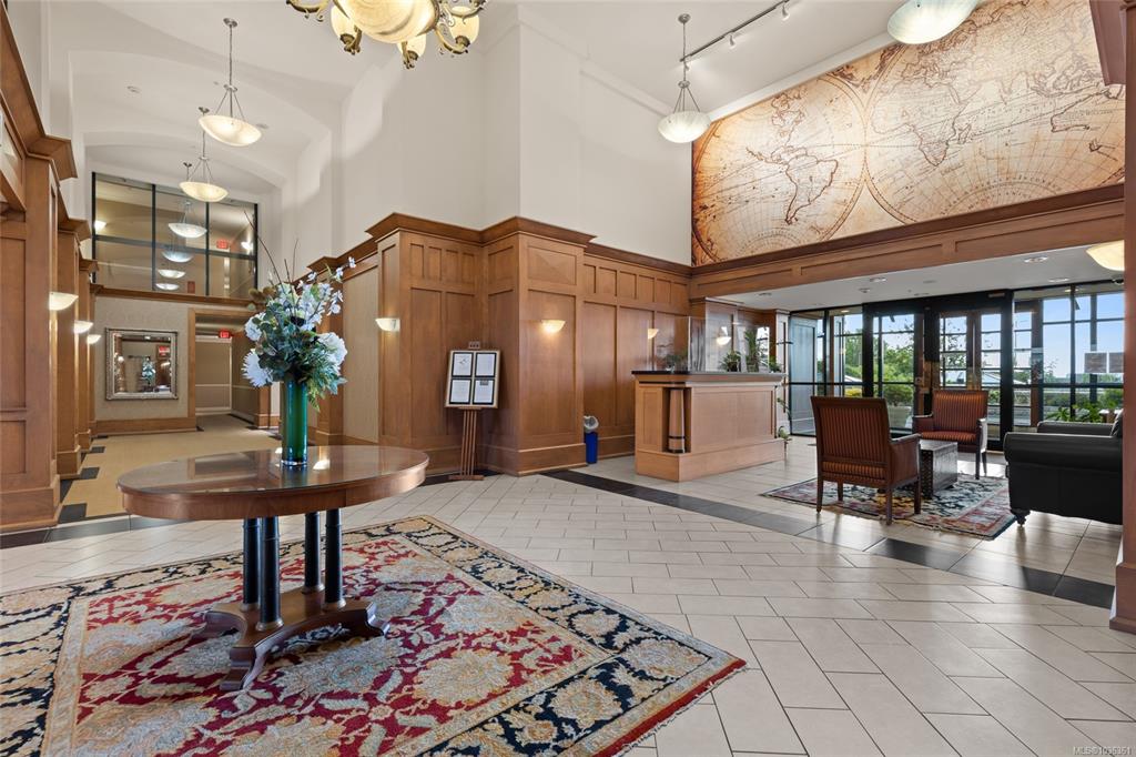 Fourth View of 21 Dallas Rd, Shoal Point, Victoria, BC, V8V 4Z9