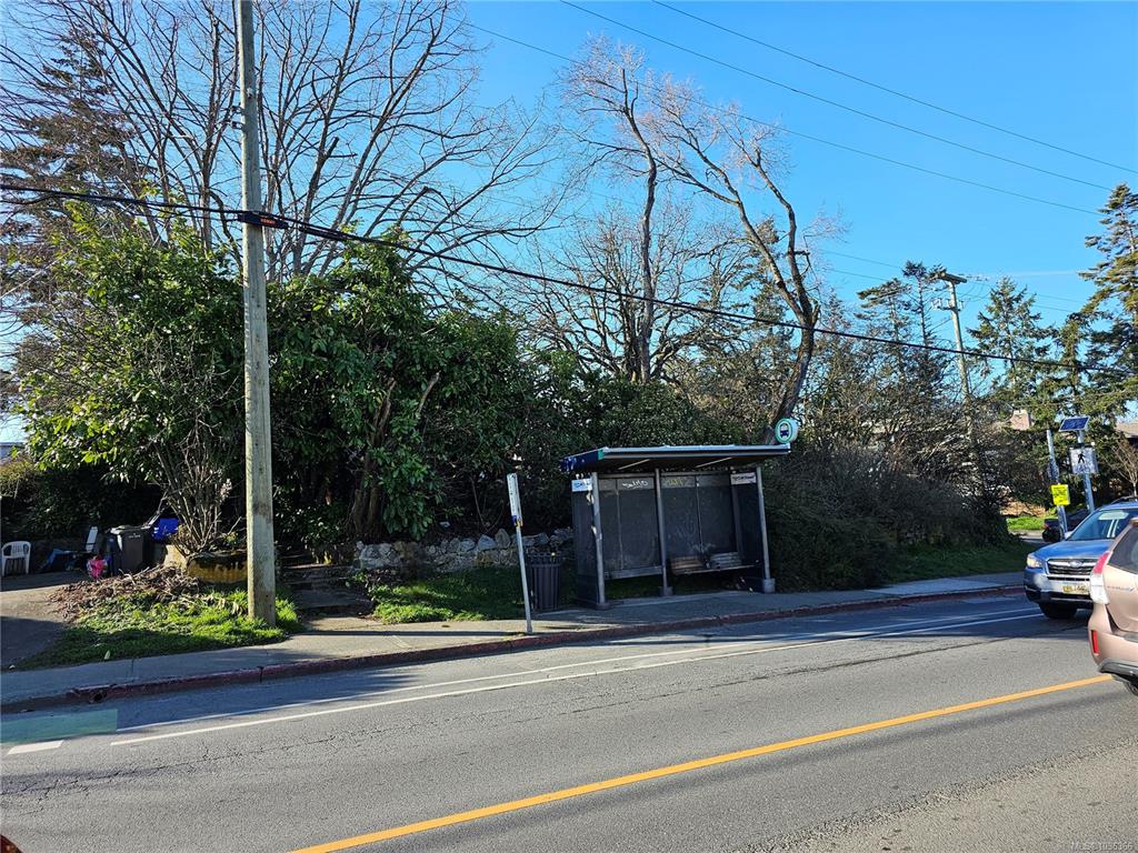 Fourth View of 832 Lampson St, Esquimalt, BC, V9A 6B2