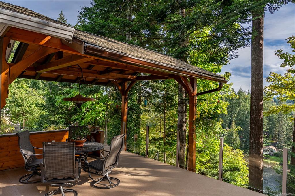 2371 Steelhead Rd, 1036384, BC,