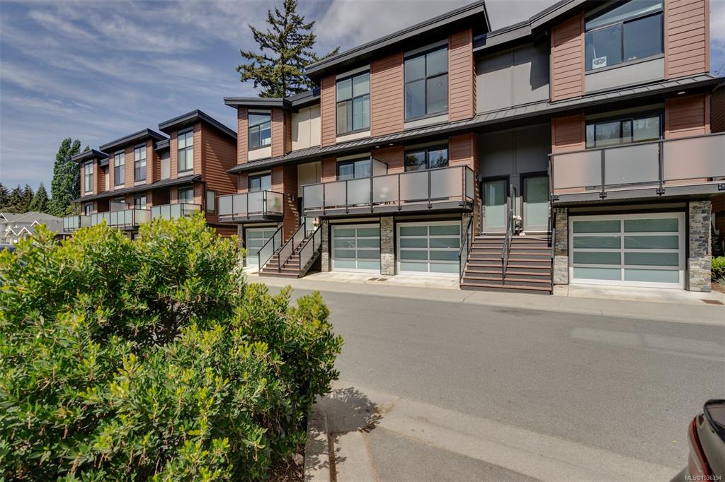 300 Phelps Ave, 1036394, BC,