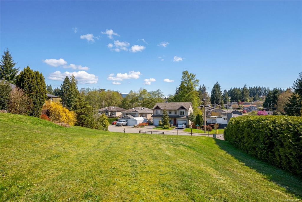 Fifth View of Lot A Fairview Way, Duncan, BC, V9L 2J4