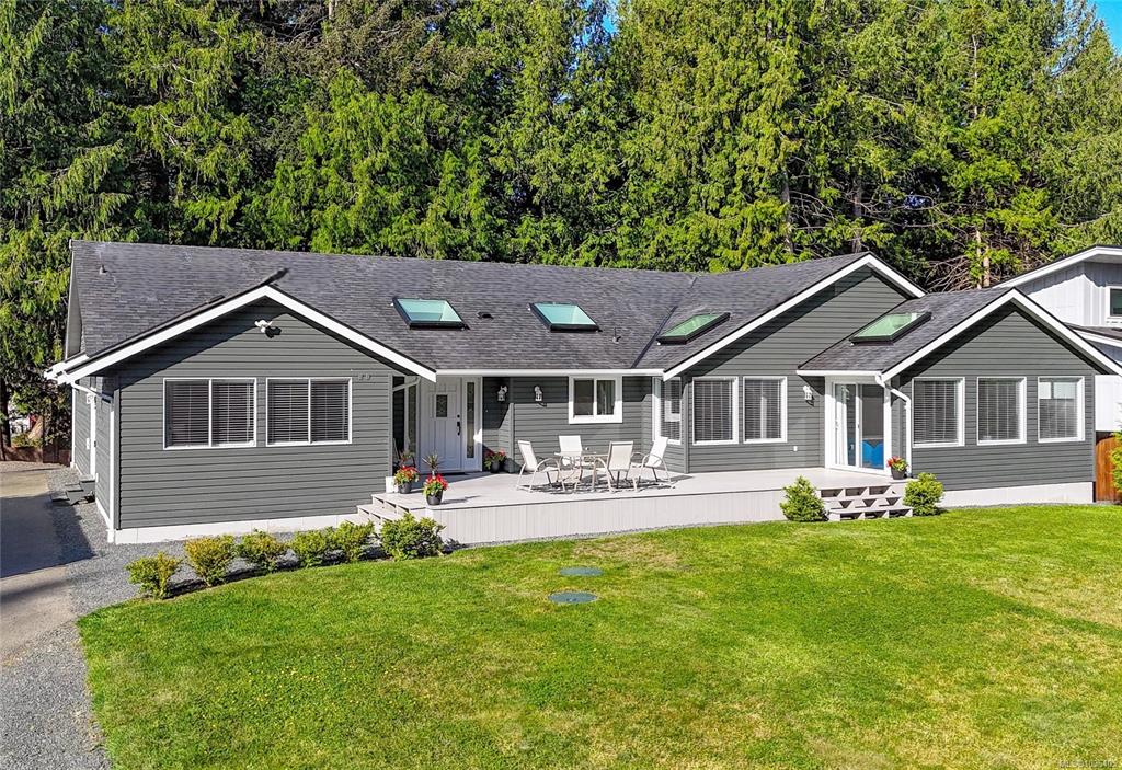 967 Woodpecker Pl, 1036405, BC,