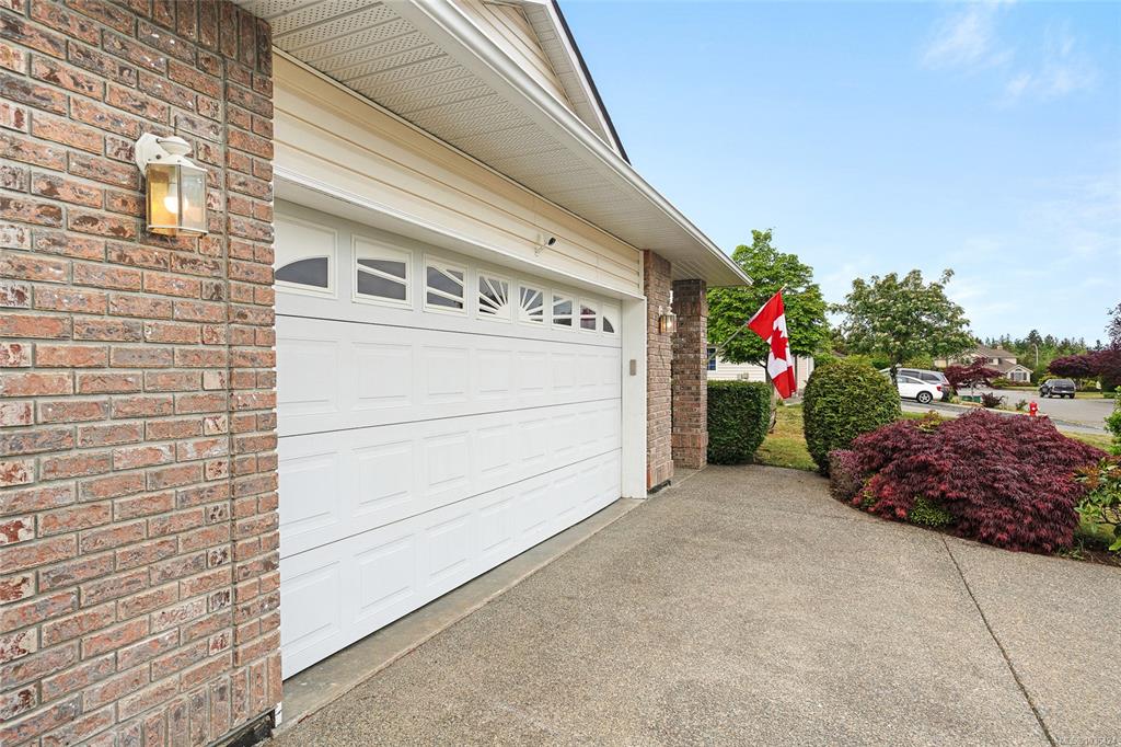 Fourth View of 755 Ermineskin Ave, ERMINESKIN, Parksville, BC, V9P 2L5
