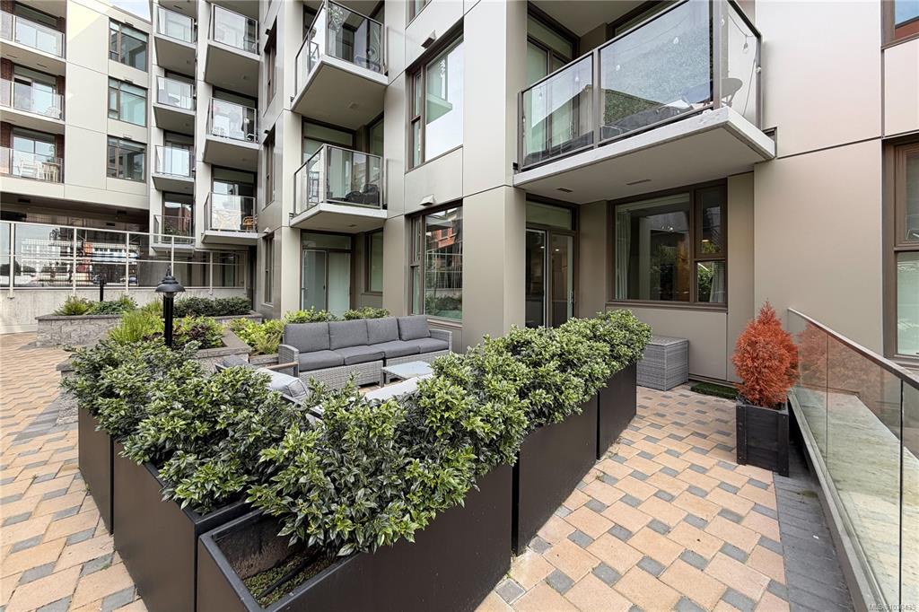 Fourth View of 1628 Store St, The Pearl, Victoria, BC, V8W 0H1