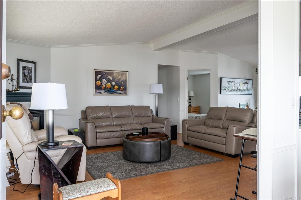 Fifth View of 2301 Arbot Rd, Nanaimo, BC, V9R 5K3