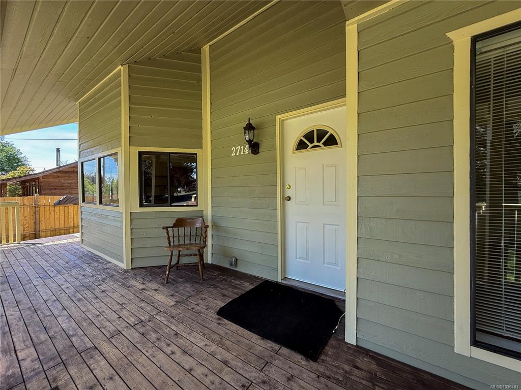 Third View of 2714 Vallejo Rd, Campbell River, BC, V9W 4W7