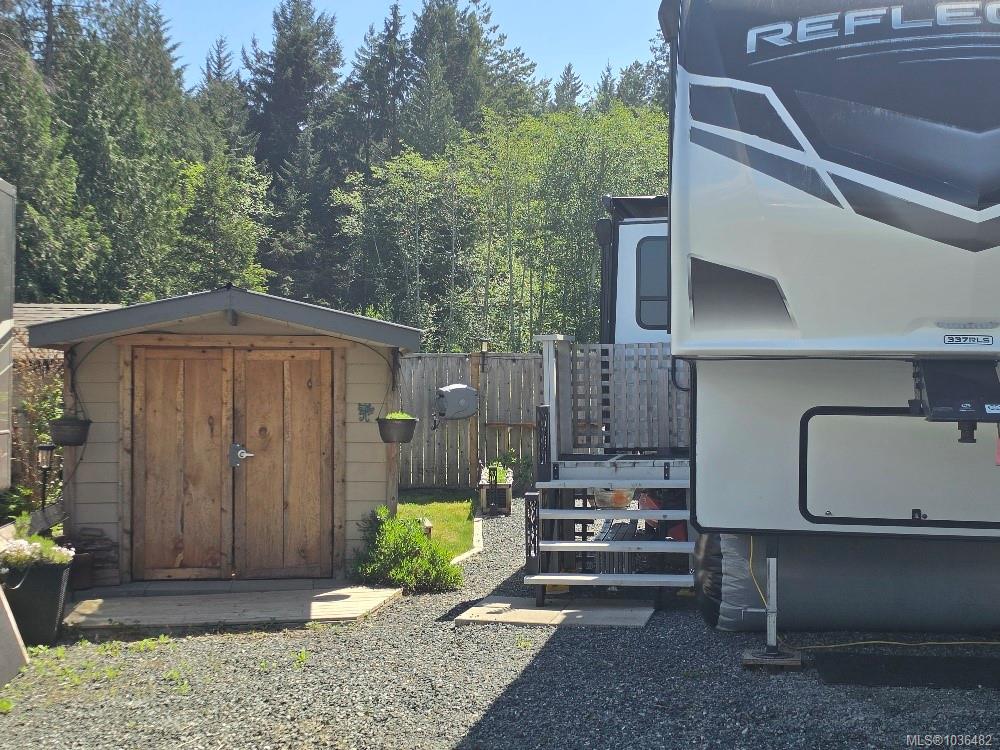 Fourth View of 6050 Island Hwy, Qualicum Beach, BC, V9K 2E1